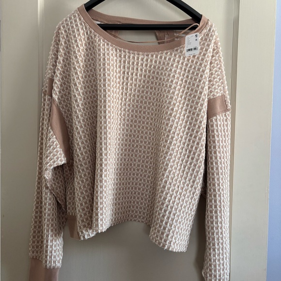 FP Movement by Free People Reversible My Time Layered Textured Sweater open back - Picture 4 of 7